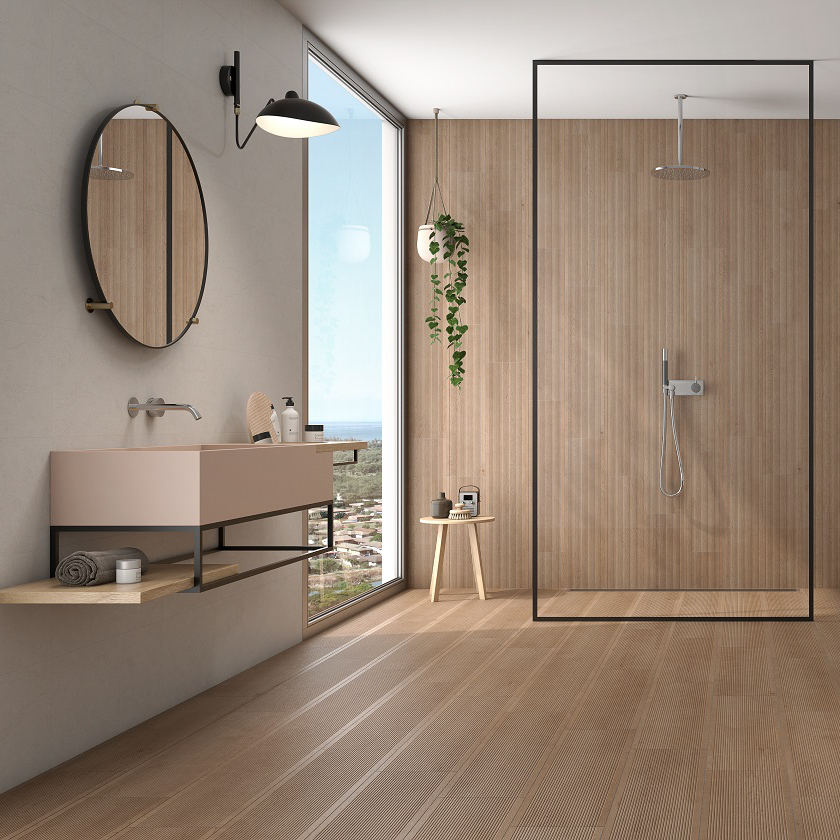 Gouden wandlamp voor de woonkamer